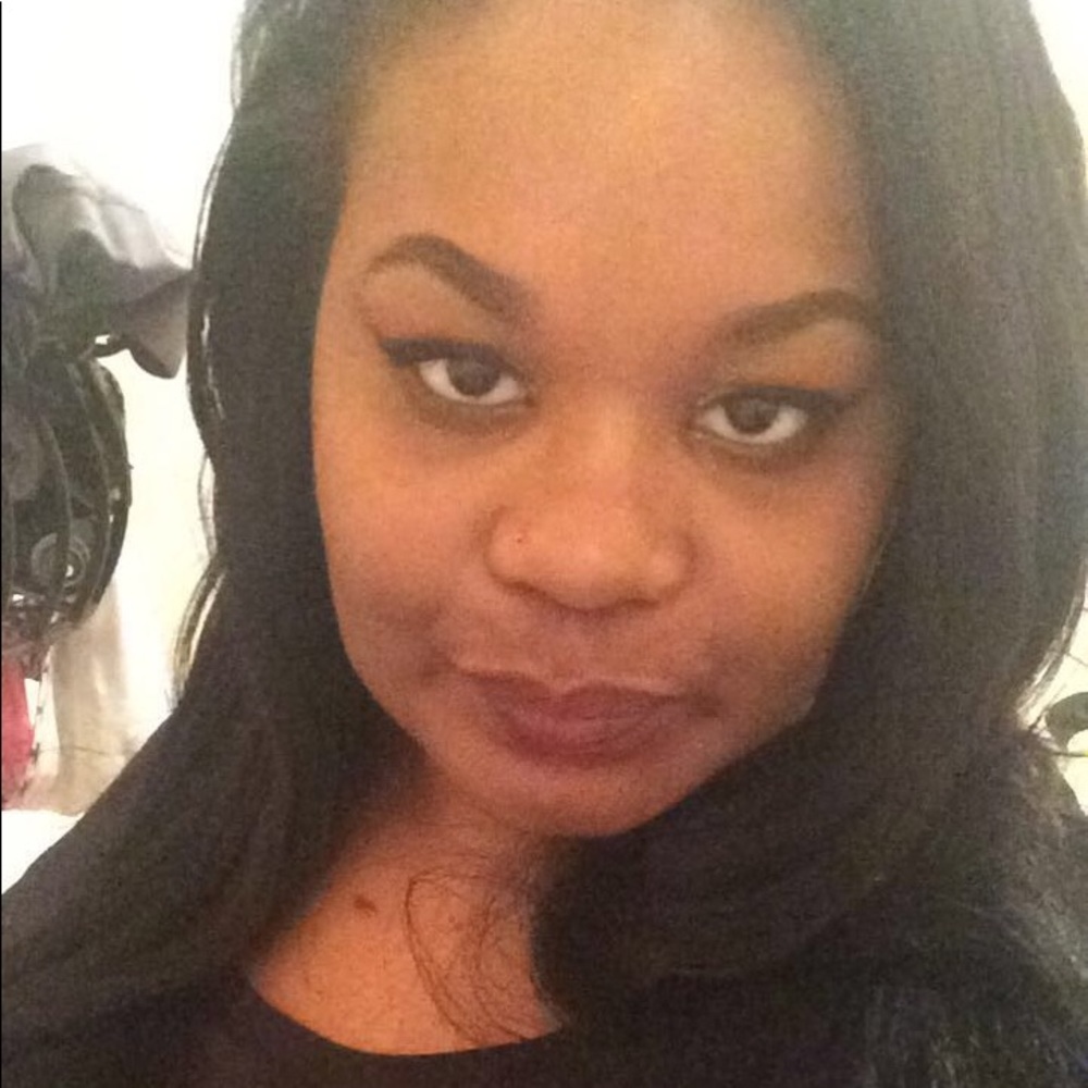 Meet your Posher, Arelis